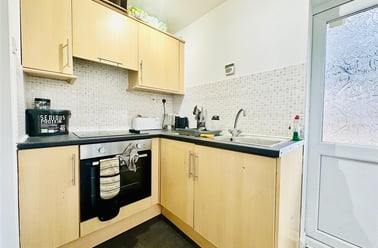 Holden Street, Radford, Nottingham - Image 2